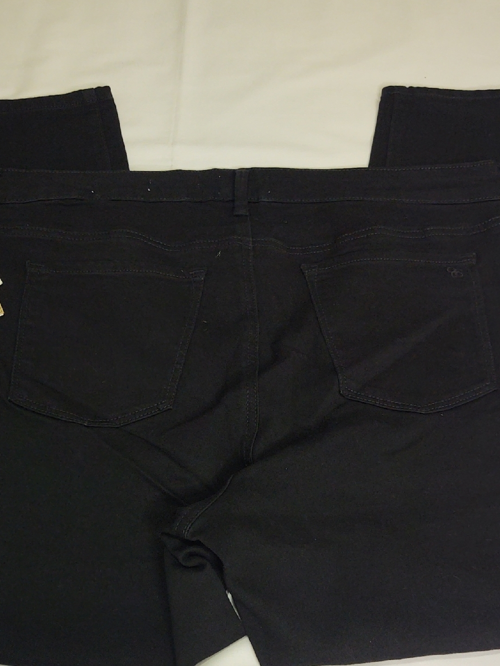 Jessica Simpson Kiss Me Super Skinny Jeans - 20W - Picture 6 of 6